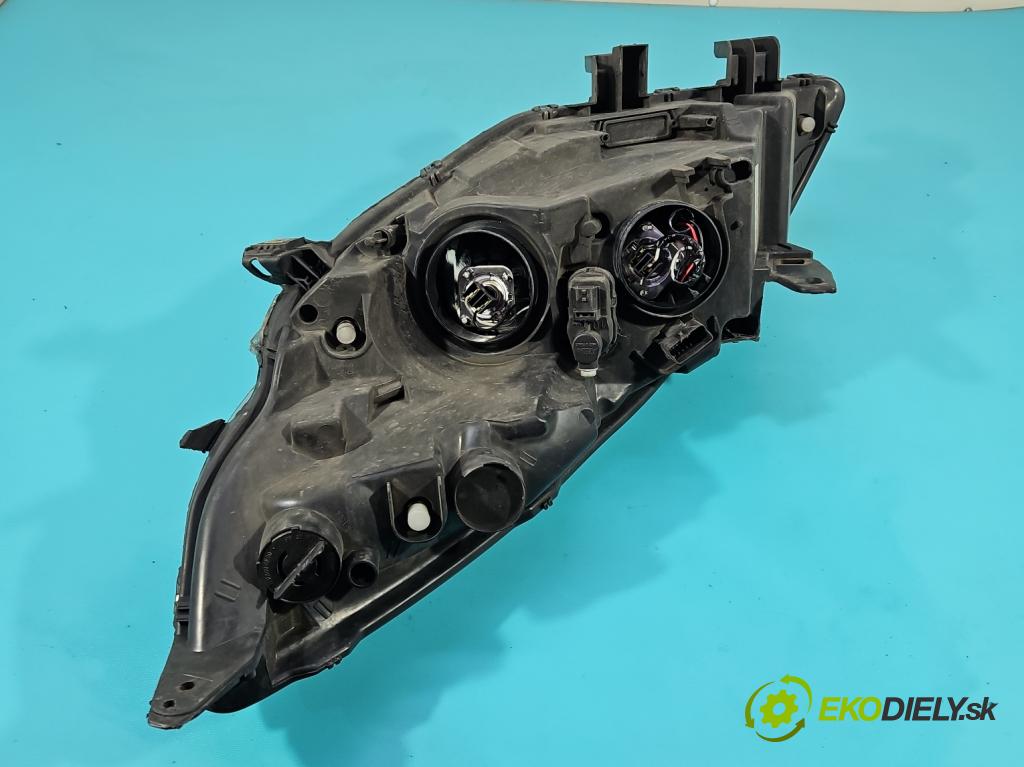 Renault Scenic III 2009-2016 1.6 dci 131 HP manual 96 kW 1598 cm3 5- Reflektor: pravý  (Svetlo predné pravé)