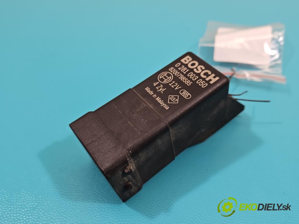 Renault Scenic III 2009-2016 1.6 dci 131 HP manual 96 kW 1598 cm3 5- Relé: svíčky: zařicích: 0281003050 (Relé)