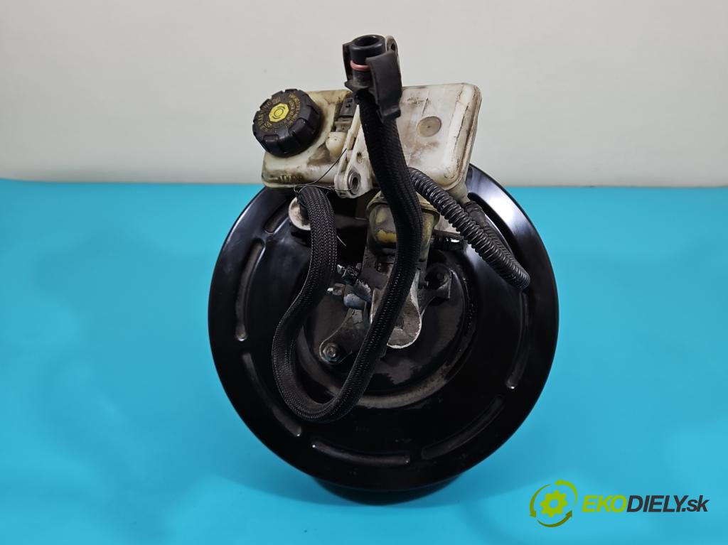 Renault Scenic III 2009-2016 1.6 dci 131 HP manual 96 kW 1598 cm3 5- servo brzdové 472100005R