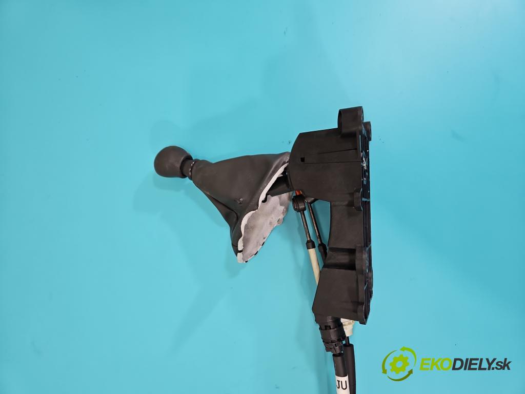 Renault Scenic III 2009-2016 1.6 dci 131 HP manual 96 kW 1598 cm3 5- Páka: Změny: stupeň,rýchlosť  (Rýchlostná páka (kulisa))