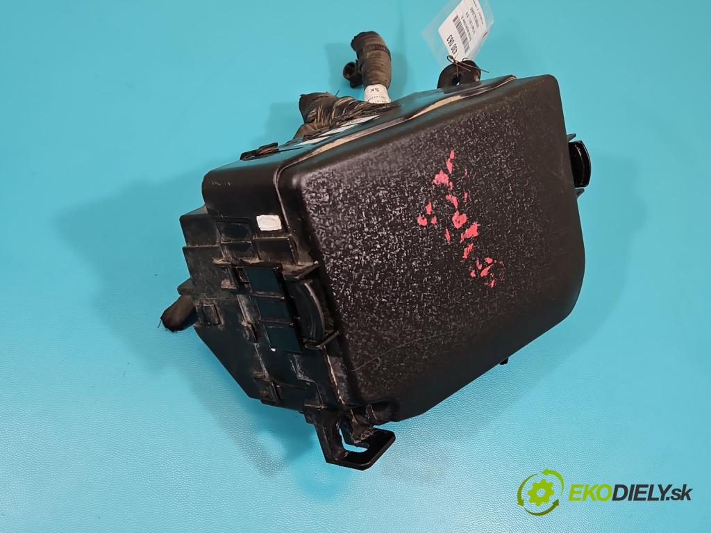 Kia Ceed II 2012-2018 1.6 GDI 135 hp manual 99 kW 1591 cm3 5- skříňka pojistková 91950-3X510 (Pojistkové skříňky)