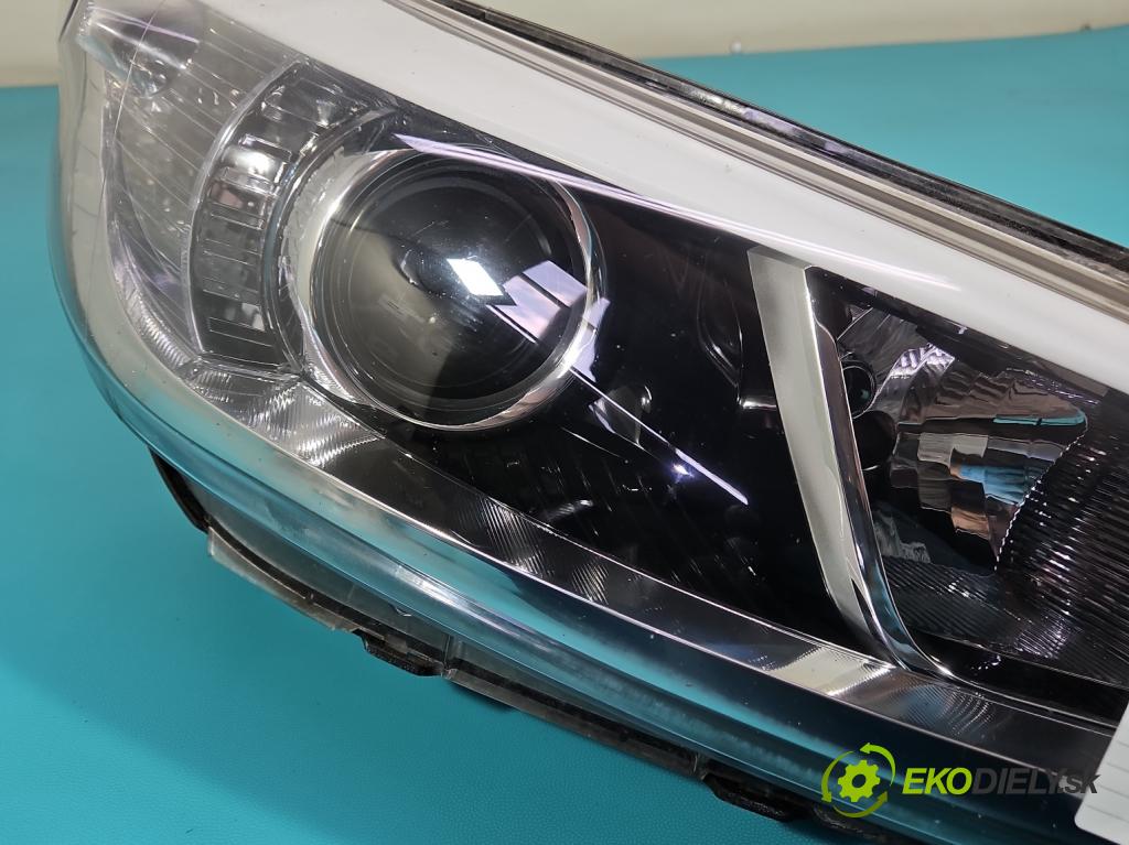 Kia Ceed II 2012-2018 1.6 GDI 135 HP manual 99 kW 1591 cm3 5- Reflektor: pravý 92102-A2010 (Pravé)