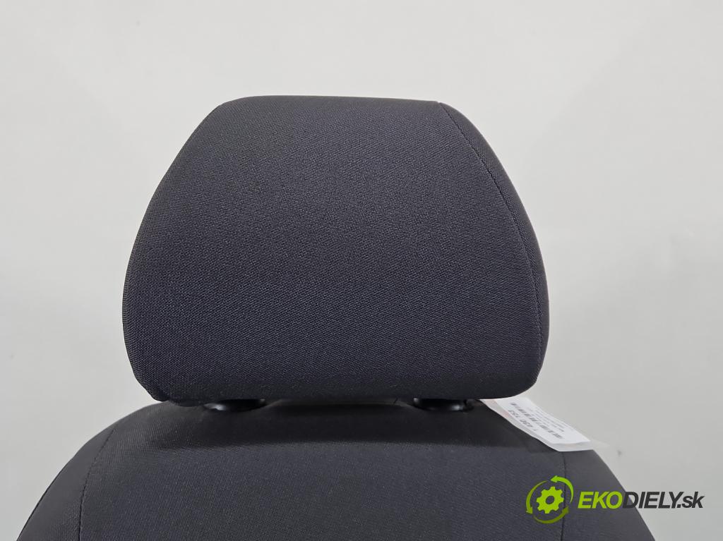 Seat Ibiza IV 6J 2008-2017 1.6 16V 105 HP automatic 77 kW 1598 cm3 5- Sedačka ľavý  (Sedačka, sedadlo)