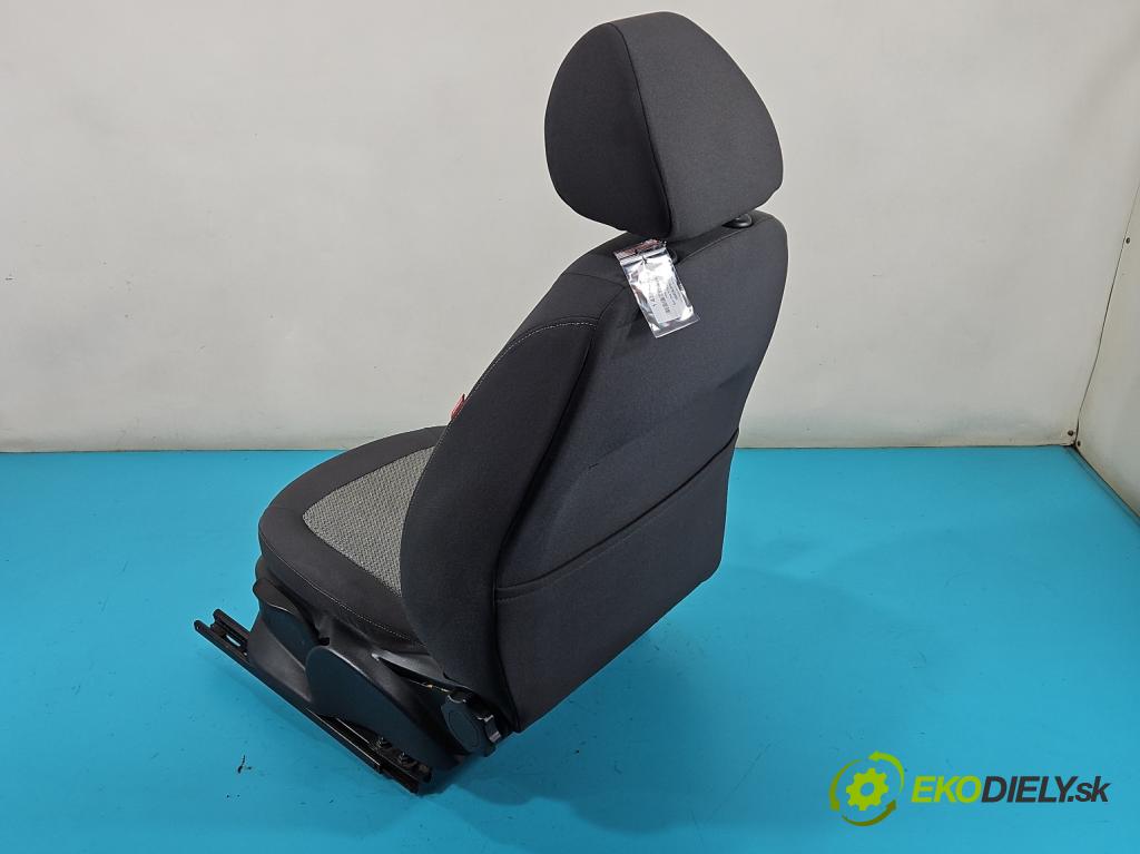 Seat Ibiza IV 6J 2008-2017 1.6 16V 105 HP automatic 77 kW 1598 cm3 5- Sedačka ľavý  (Sedačka, sedadlo)
