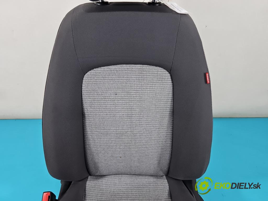 Seat Ibiza IV 6J 2008-2017 1.6 16V 105 HP automatic 77 kW 1598 cm3 5- Sedačka ľavý  (Sedačka, sedadlo)