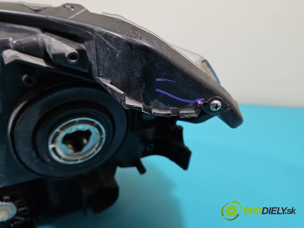 Suzuki Vitara II 2015- 1.6 16V 120 HP automatic 88 kW 1586 cm3 5- Reflektor: pravý 100-18097 (Pravé)