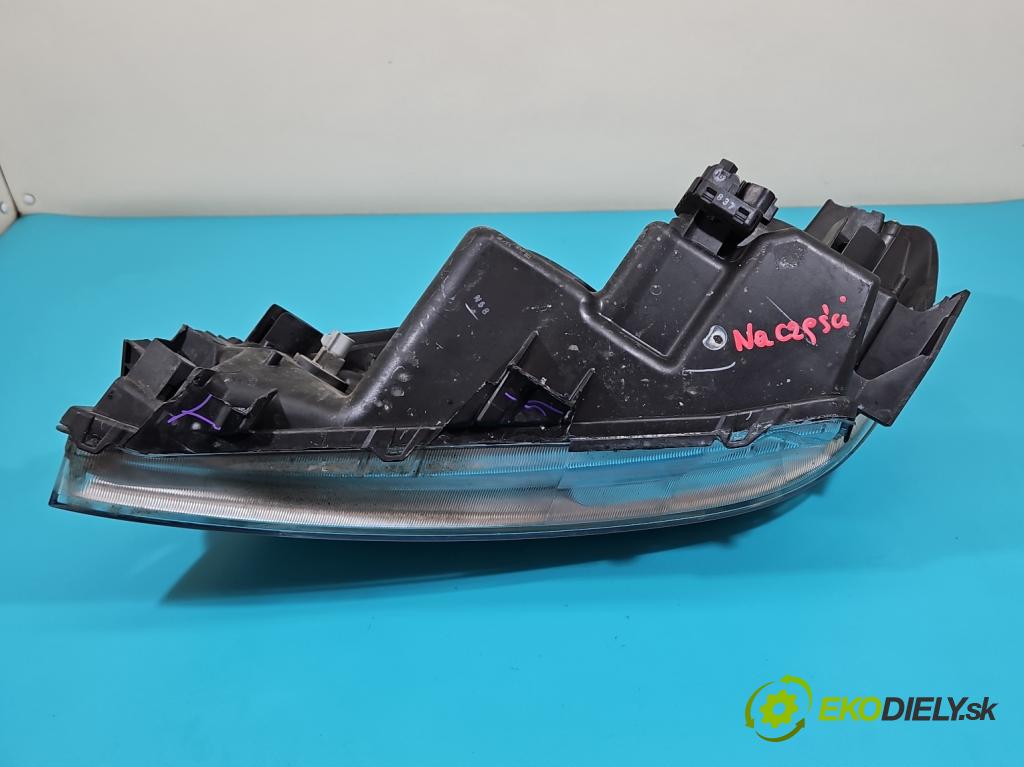 Suzuki Vitara II 2015- 1.6 16V 120 HP automatic 88 kW 1586 cm3 5- Reflektor: pravý 100-18097 (Pravé)