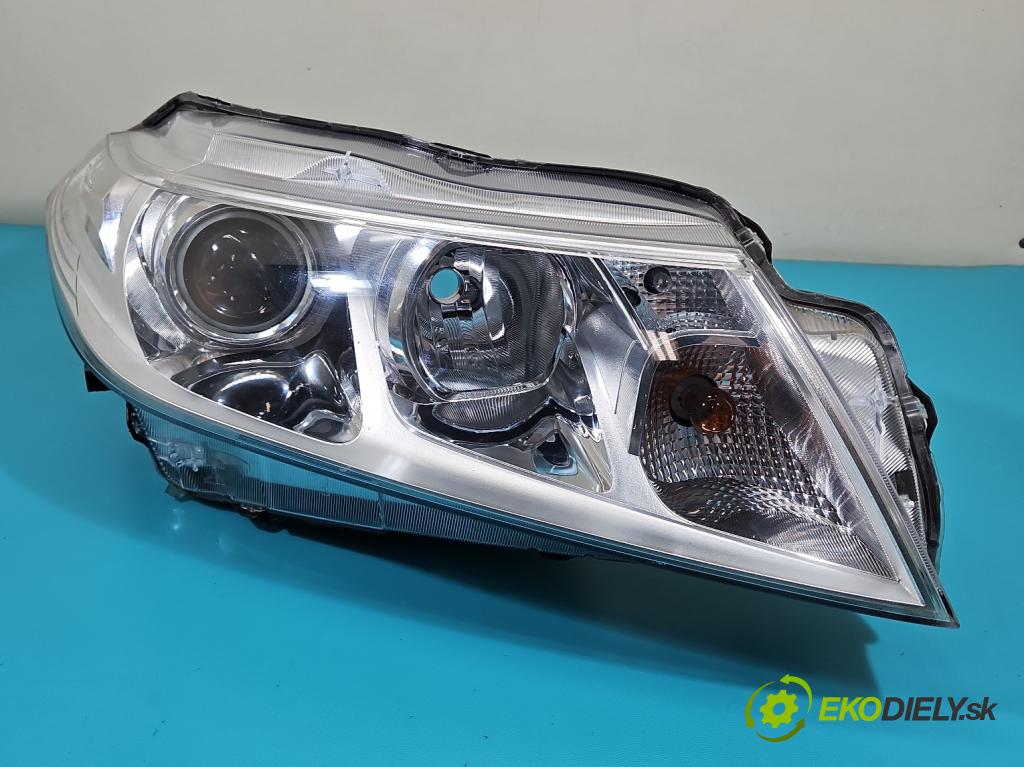 Suzuki Vitara II 2015- 1.6 16V 120 HP automatic 88 kW 1586 cm3 5- Reflektor: pravý 100-18097 (Pravé)