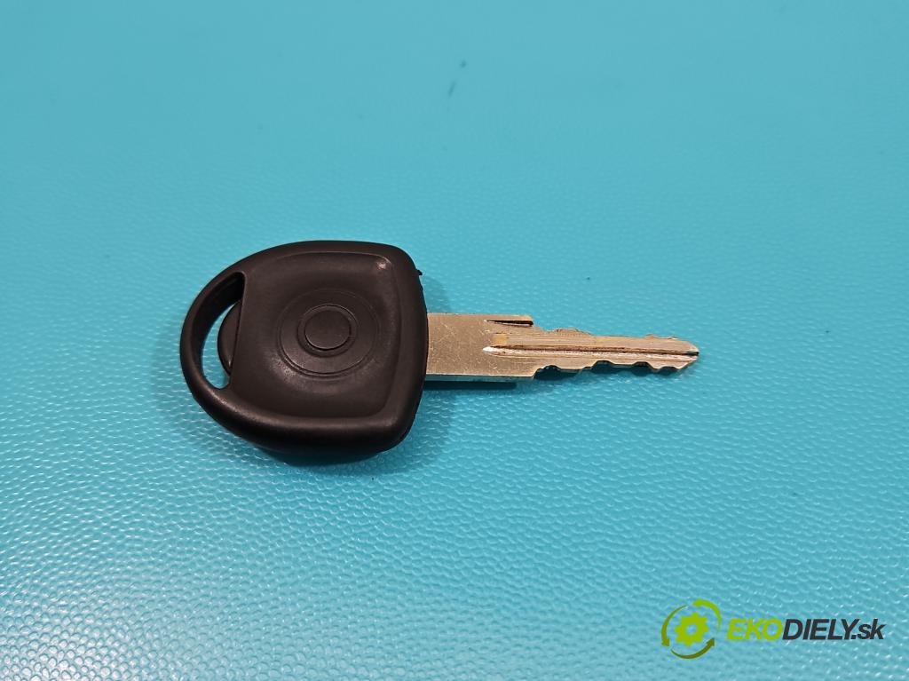 Opel Astra II 1998-2009 1.6 8V 84KM manual 62 kW 1598 cm3 5- riadiaca jednotka motora 09353509