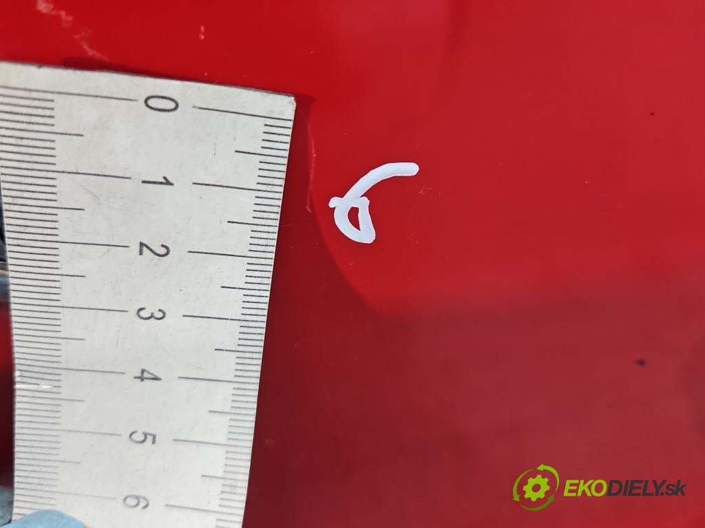 Daewoo Matiz 0.8 51KM manual 37,5 kW 796 cm3 5- zadní kufrové dveře  (Zadní kapoty)