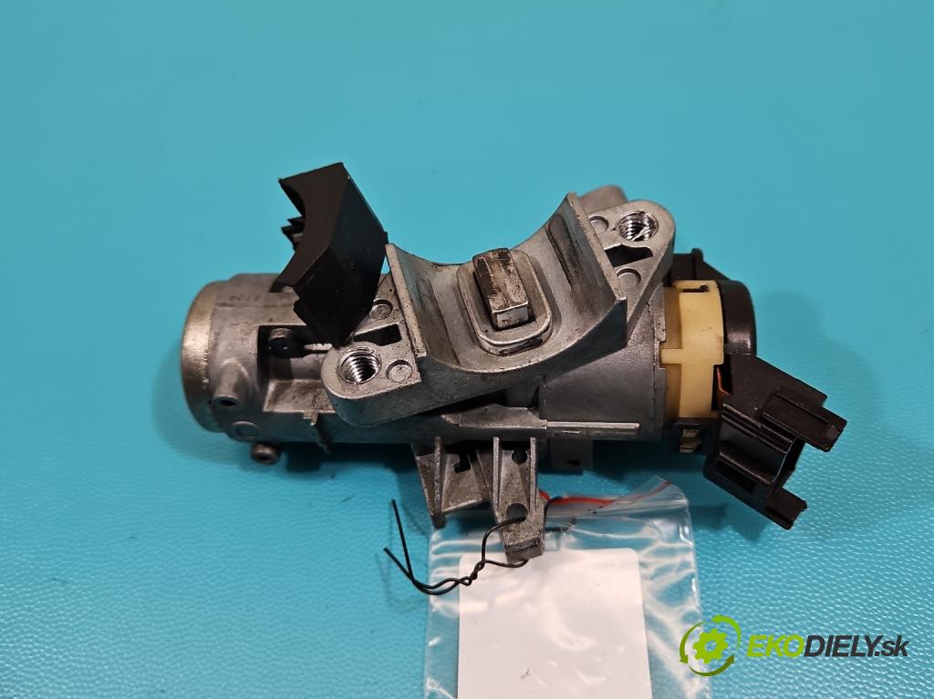 Mitsubishi Colt 1996-2004 1.3 75 HP manual 55 kW 1299 cm3 3- Spínačka (Spínacie skrinky a kľúče)