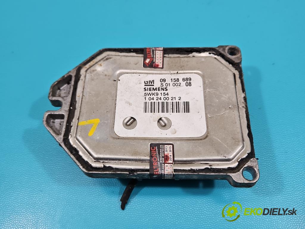 Opel Vectra B 1995-2002 1.8 16V 125 HP manual 92 kW 1796 cm3 4- riadiaca jednotka motora 09158689