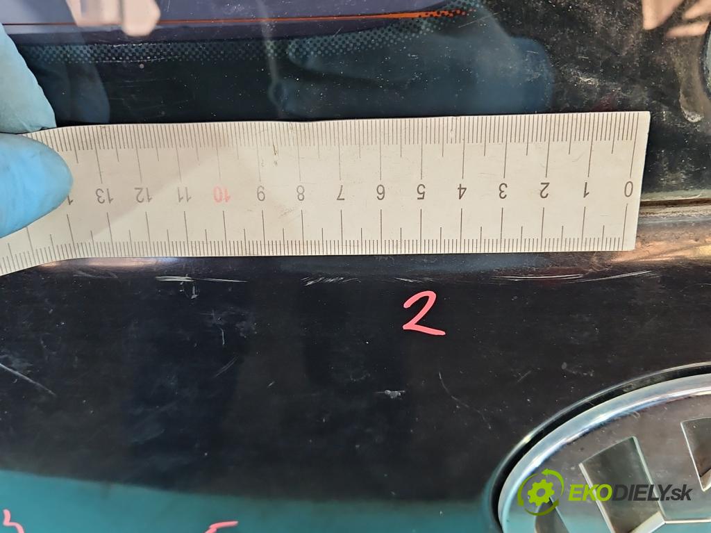 Vw Touran I 2003-2015 2.0 tdi 136hp manual 100 kW 1968 cm3 5- zadní kufrové dveře  (Zadní kapoty)