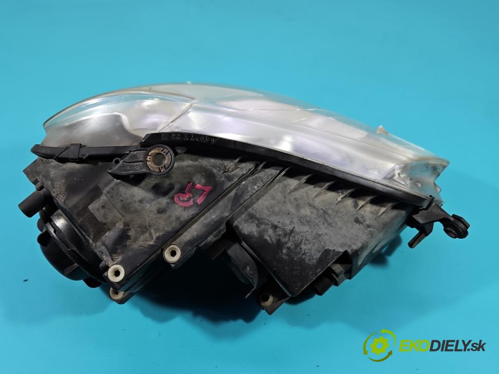 Vw Touran I 2003-2015 2.0 tdi 136 HP manual 100 kW 1968 cm3 5- Reflektor: ľavý 1T0941005B (Kľučka dverí ostatné)