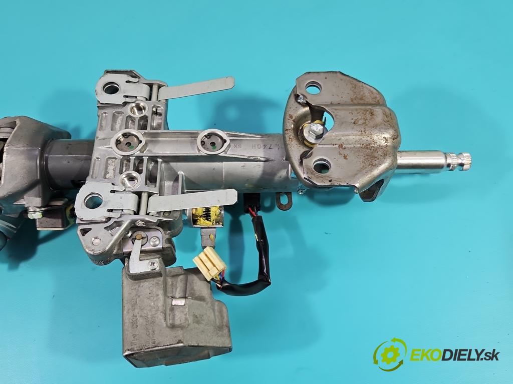 Toyota Land Cruiser J200 2007- 4.5 V8 D4D 286 HP automatic 210 kW 4461 cm3 5- Stĺpik volant 45020-30-19 (Tyč riadenia (volantu))