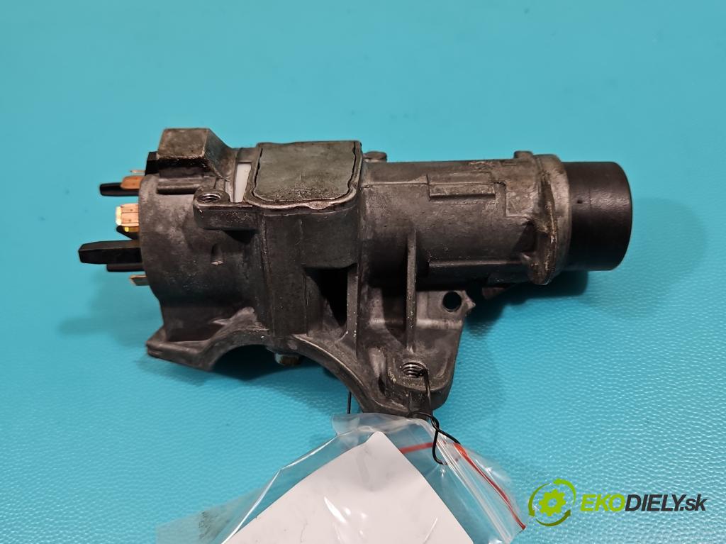 Seat Ibiza IV 6J 2008-2017 1.6 16V 105 HP automatic 77 kW 1598 cm3 5- Spínačka 4B0905851C (Spínacie skrinky a kľúče)