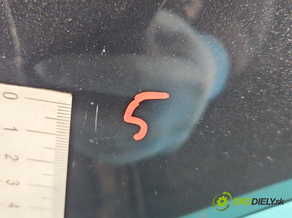 Suzuki Vitara II 2015- 1.6 16V 120 HP automatic 88 kW 1586 cm3 5- dvere zadné ľavé  (Kľučka dverí ostatné)