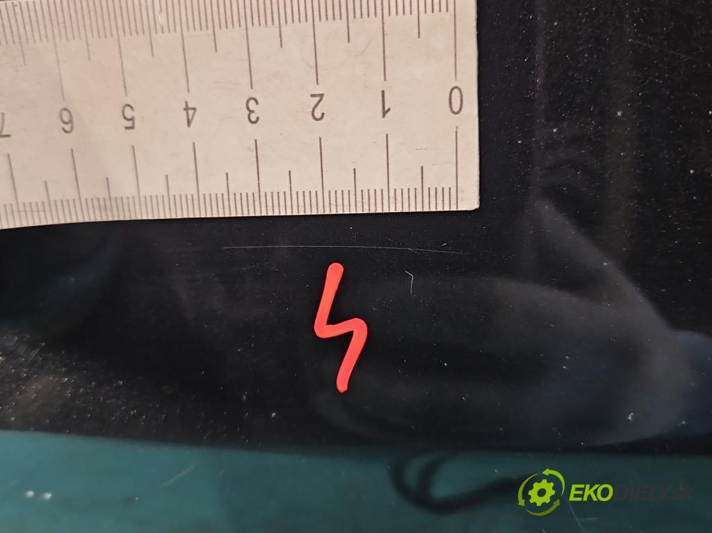 Suzuki Vitara II 2015- 1.6 16V 120 HP automatic 88 kW 1586 cm3 5- dvere zadné ľavé  (Kľučka dverí ostatné)