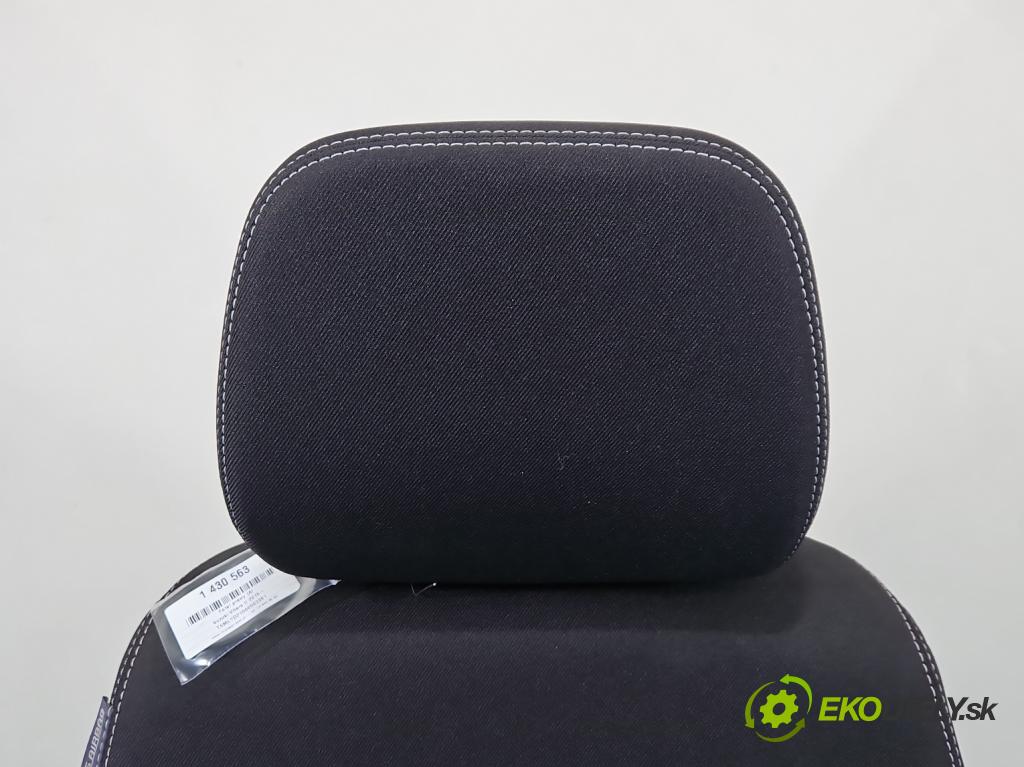 Suzuki Vitara II 2015- 1.6 16V 120 HP automatic 88 kW 1586 cm3 5- Sedačka pravý  (Sedačka, sedadlo)