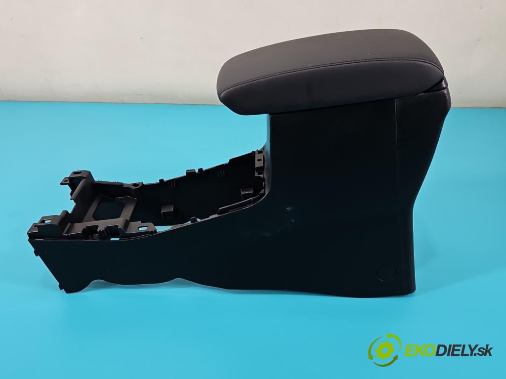 Suzuki Vitara II 2015- 1.6 16V 120 HP automatic 88 kW 1586 cm3 5- operadlo 2380568 (Lakťové opierky)