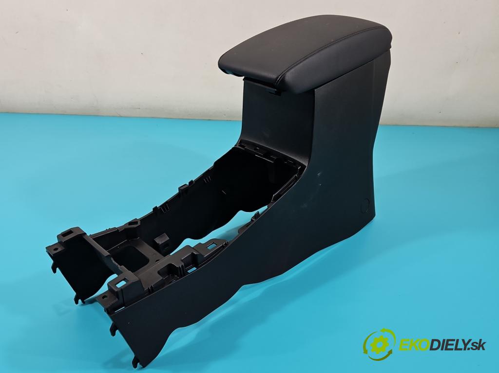 Suzuki Vitara II 2015- 1.6 16V 120 HP automatic 88 kW 1586 cm3 5- operadlo 2380568 (Lakťové opierky)