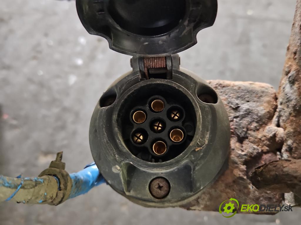 Opel Astra II 1998-2009 2.0 16V 136hp manual 100 kW 1998 cm3 5- oko tažné  (Tažná zařízení)