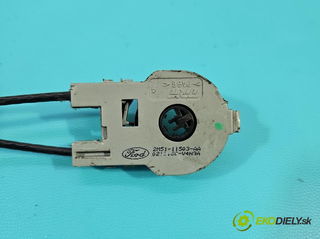 Ford Focus Mk1 1998-2004 1.8 tddi 90 HP manual 66 kW 1753 cm3 5- panel kúrenia 2M51-11503-AA