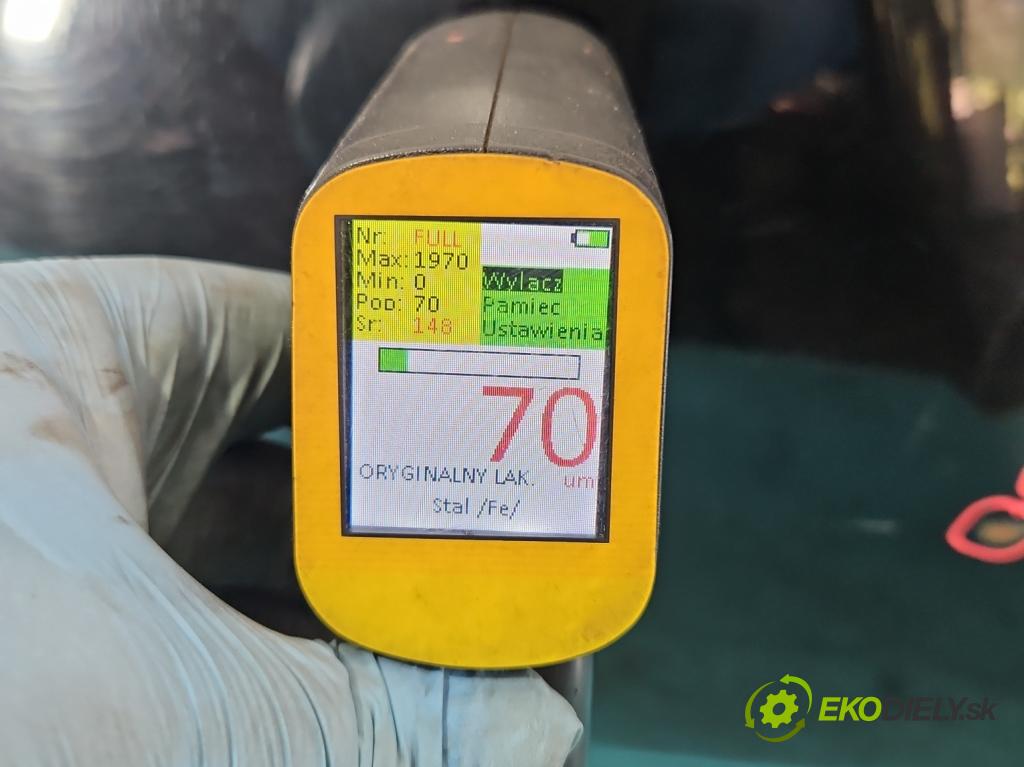 Toyota Land Cruiser J200 2007- 4.5 V8 D4D 286 hp automatic 210 kW 4461 cm3 5- zadní kufrové dveře  (Zadní kapoty)