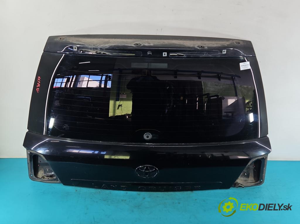 Toyota Land Cruiser J200 2007- 4.5 V8 D4D 286 hp automatic 210 kW 4461 cm3 5- zadní kufrové dveře  (Zadní kapoty)