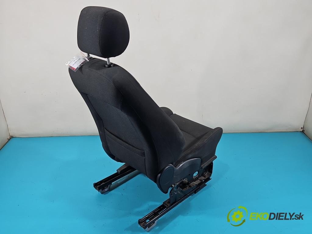 Ford S-max 2.5 20V 220KM manual 162 kW 2521 cm3 5- Sedačka ľavý  (Sedačka, sedadlo)