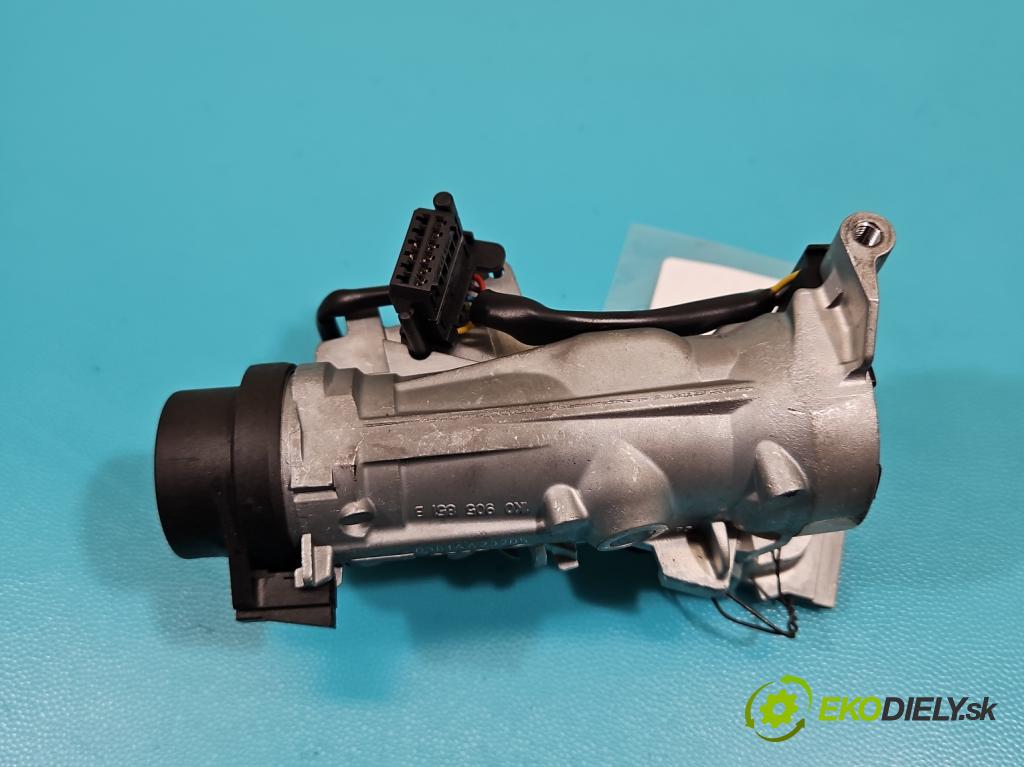 Audi A3 8P 2003-2012 2.0 FSI 150 HP manual 110 kW 1984 cm3 3- Spínačka 1K0905851B (Spínacie skrinky a kľúče)