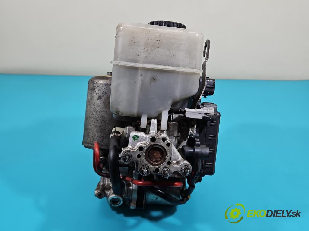 Toyota Land Cruiser J200 2007- 4.5 V8 D4D 286 HP automatic 210 kW 4461 cm3 5- čerpadlo brzda: 89541-60130 (Posilňovač bŕzd)