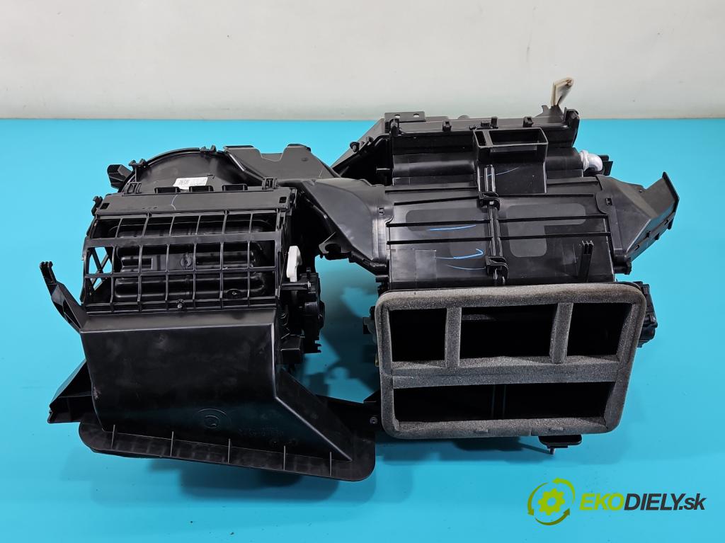 Suzuki Vitara II 2015- 1.6 16V 120 hp automatic 88 kW 1586 cm3 5- radiátor 74100-54PJ1 (Radiátory topení)