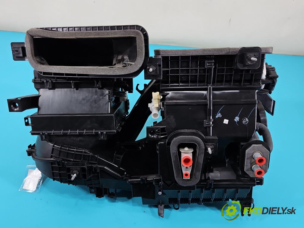 Suzuki Vitara II 2015- 1.6 16V 120 hp automatic 88 kW 1586 cm3 5- radiátor 74100-54PJ1 (Radiátory topení)