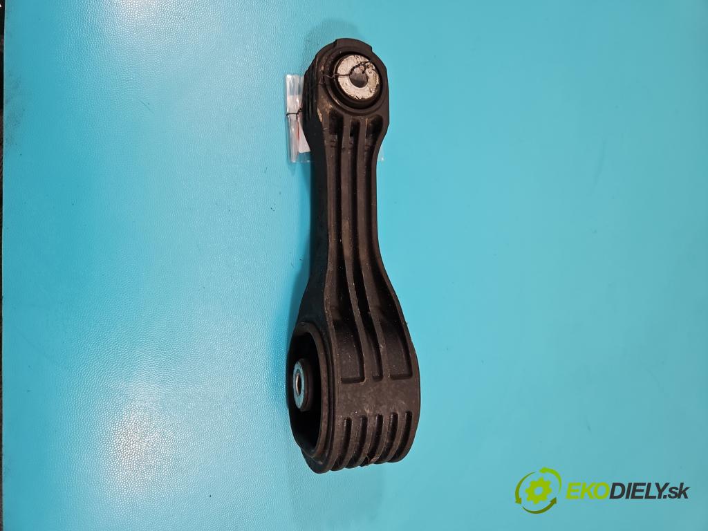 Suzuki Vitara II 2015- 1.6 16V 120 HP automatic 88 kW 1586 cm3 5- držiak motora