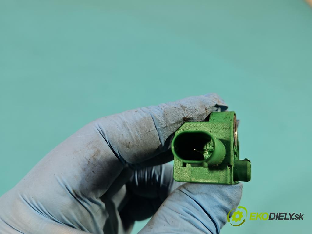 Dodge Caravan V 2007-2020 3.6 V6 automatic 211 kW 3605 cm3 5- snímač šokovat: 5WK44602 (Snímač nárazu)