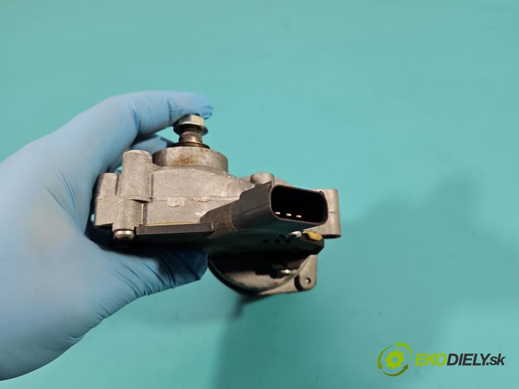 Dodge Caravan V 2007-2020 3.6 V6 automatic 211 kW 3605 cm3 5- motor stěračů přední W000011423