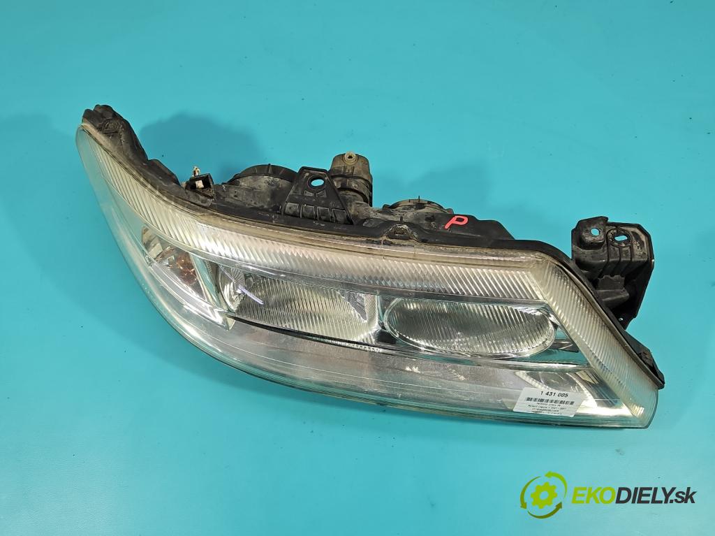 Renault Laguna II 2001-2007 1.8 16V 116 HP manual 85 kW 1783 cm3 5- Reflektor: pravý 8200002847 (Svetlo predné pravé)