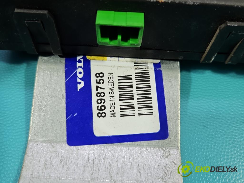 Volvo V50 2.4 20V 170 HP manual 125 kW 2435 cm3 5- riadiaca jednotka ostatné 8698475