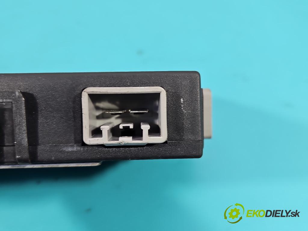 Volvo V50 2.4 20V 170 HP manual 125 kW 2435 cm3 5- riadiaca jednotka ostatné 8698475