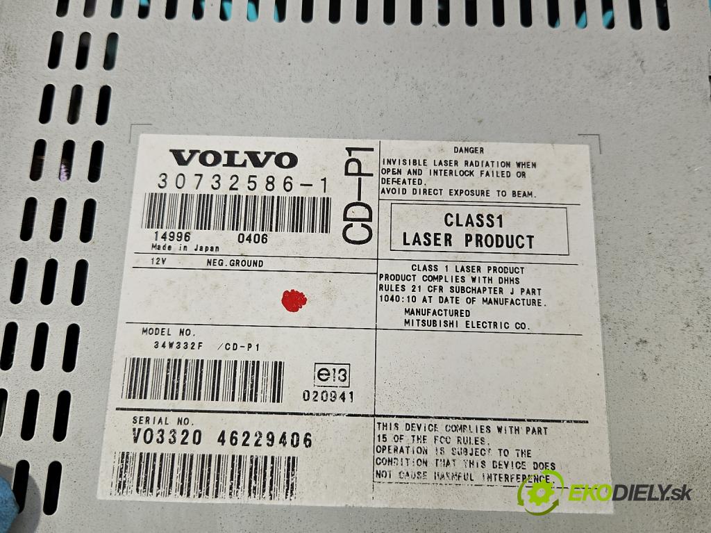 Volvo V50 2.4 20V 170 HP manual 125 kW 2435 cm3 5- Radio originál 30732586