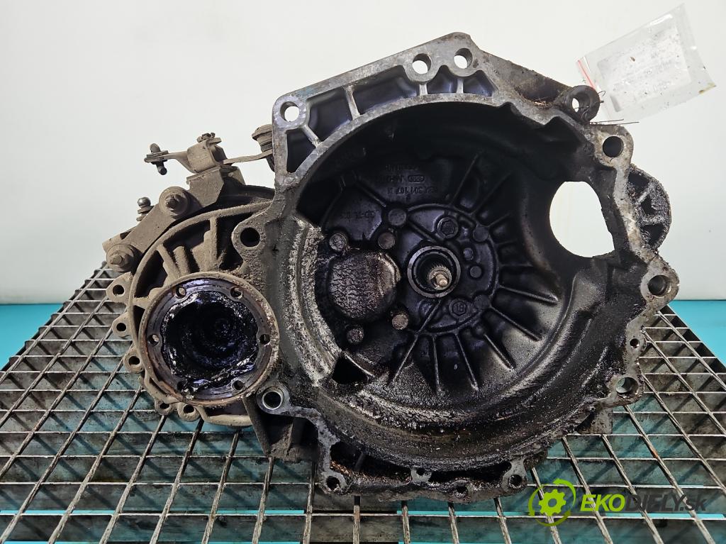Vw Golf IV 1997-2003 1.6 SR 101 HP manual 74 kW 1595 cm3 3- prevodovka stupeň,rýchlosť manual ERT