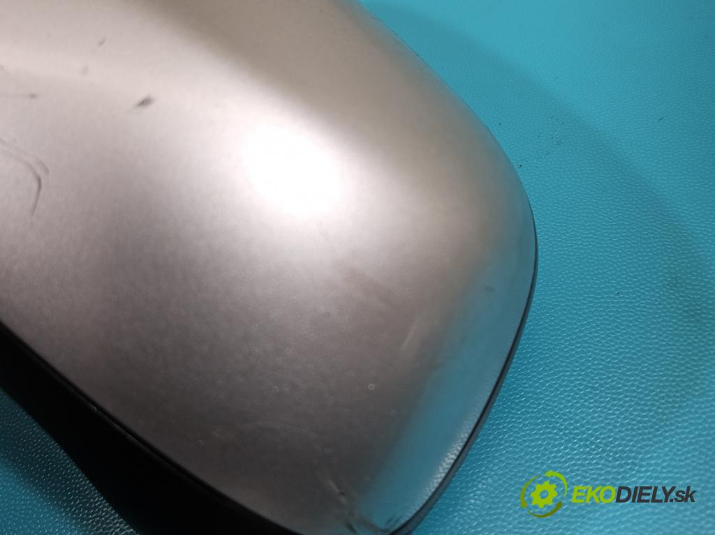 Peugeot 307 2.0 hdi 107 HP manual 79 kW 1997 cm3 5- zrkadlo ľavé  (Kľučka dverí ostatné)