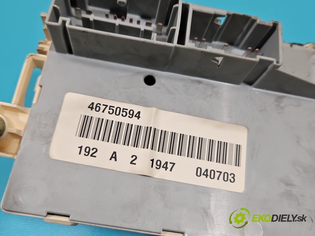 Fiat Stilo 1.6 16v 103 hp manual 76 kW 1596 cm3 3- řídící jednotka motoru 55189584