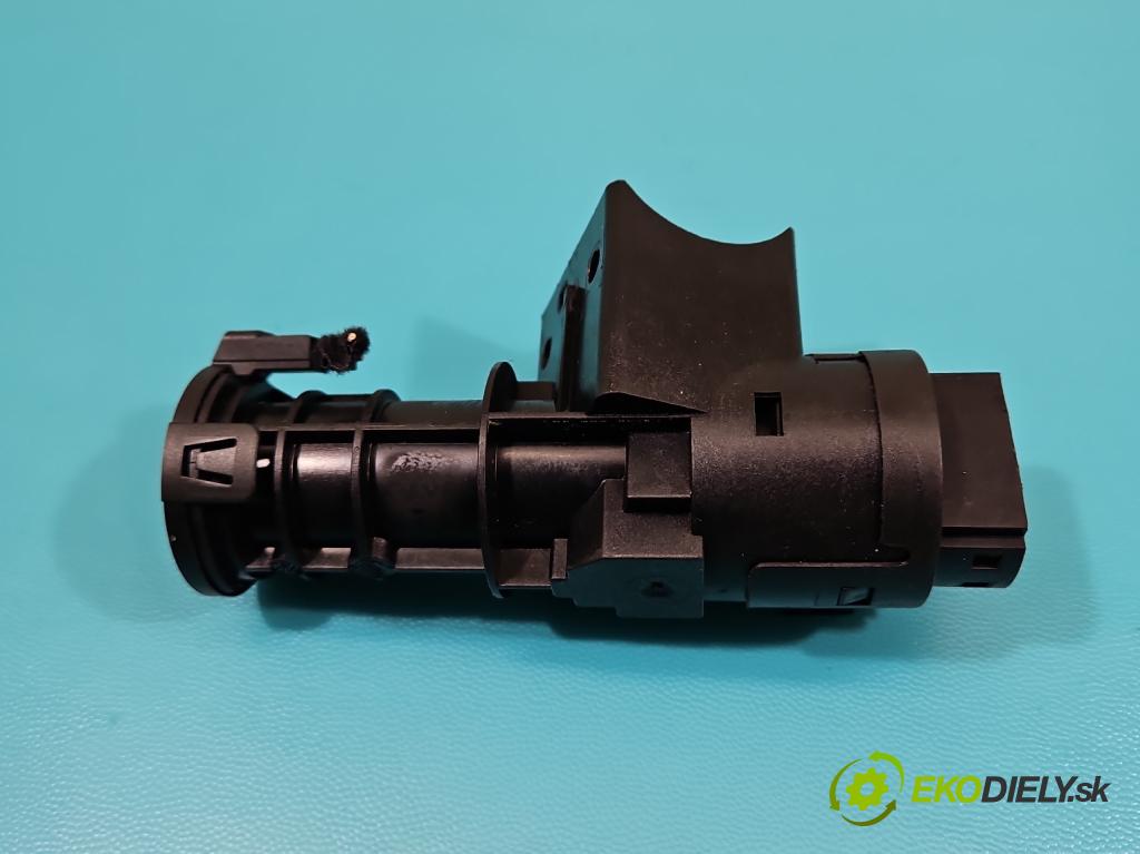 Fiat Stilo 1.6 16v 103 hp manual 76 kW 1596 cm3 3- řídící jednotka motoru 55189584