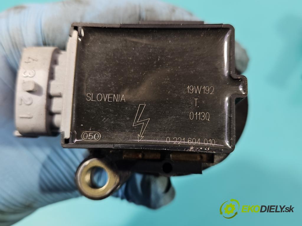 Volvo V50 2.4 20V 170 HP manual 125 kW 2435 cm3 5- cievka zapaľovacia 0221604010 (Zapaľovacie cievky, moduly)