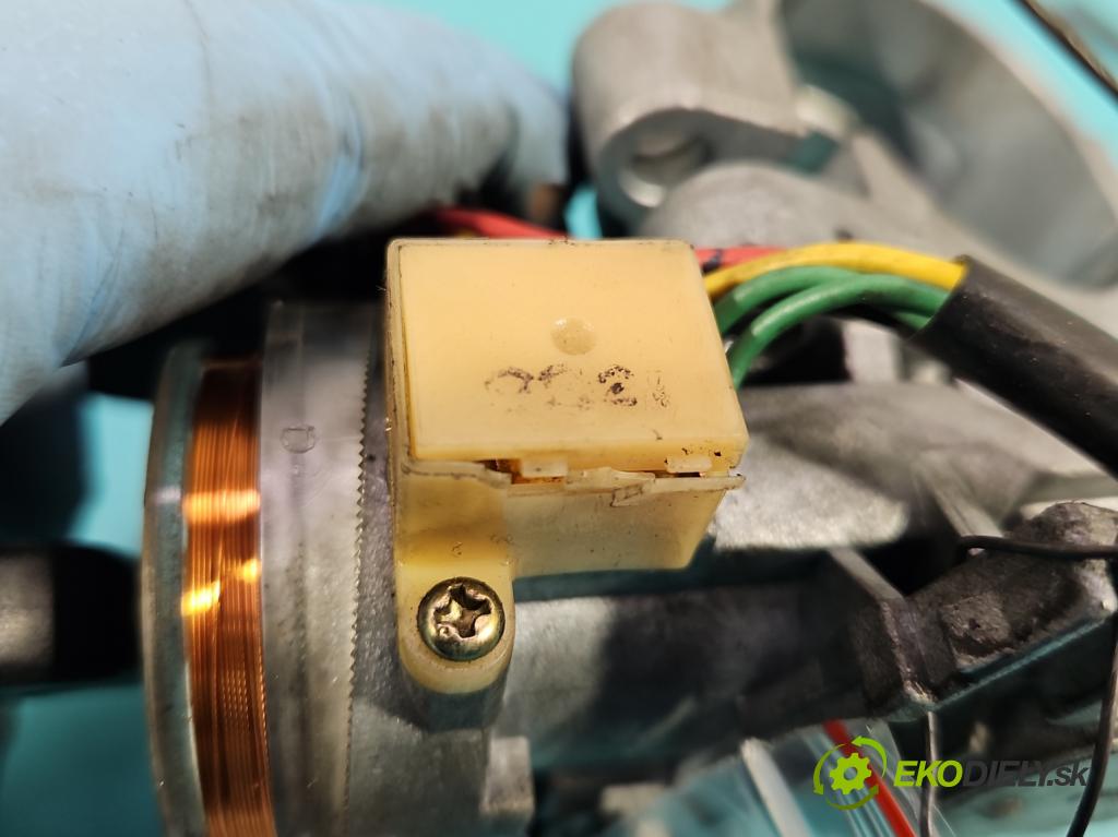 Mitsubishi Pajero Pinin 1998-2007 1.8 16v 120 HP manual 88 kW 1834 cm3 3- Spínačka MR329406 (Spínacie skrinky a kľúče)