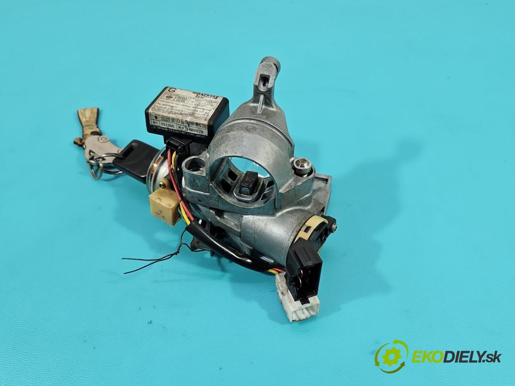 Mitsubishi Pajero Pinin 1998-2007 1.8 16v 120 HP manual 88 kW 1834 cm3 3- Spínačka MR329406 (Spínacie skrinky a kľúče)