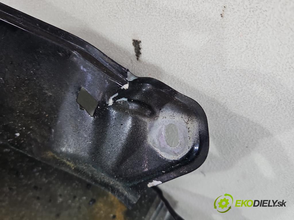 Suzuki Vitara II 2015- 1.6 16V 120 hp automatic 88 kW 1586 cm3 5- blatnik přední levý  (Predné ľavé)