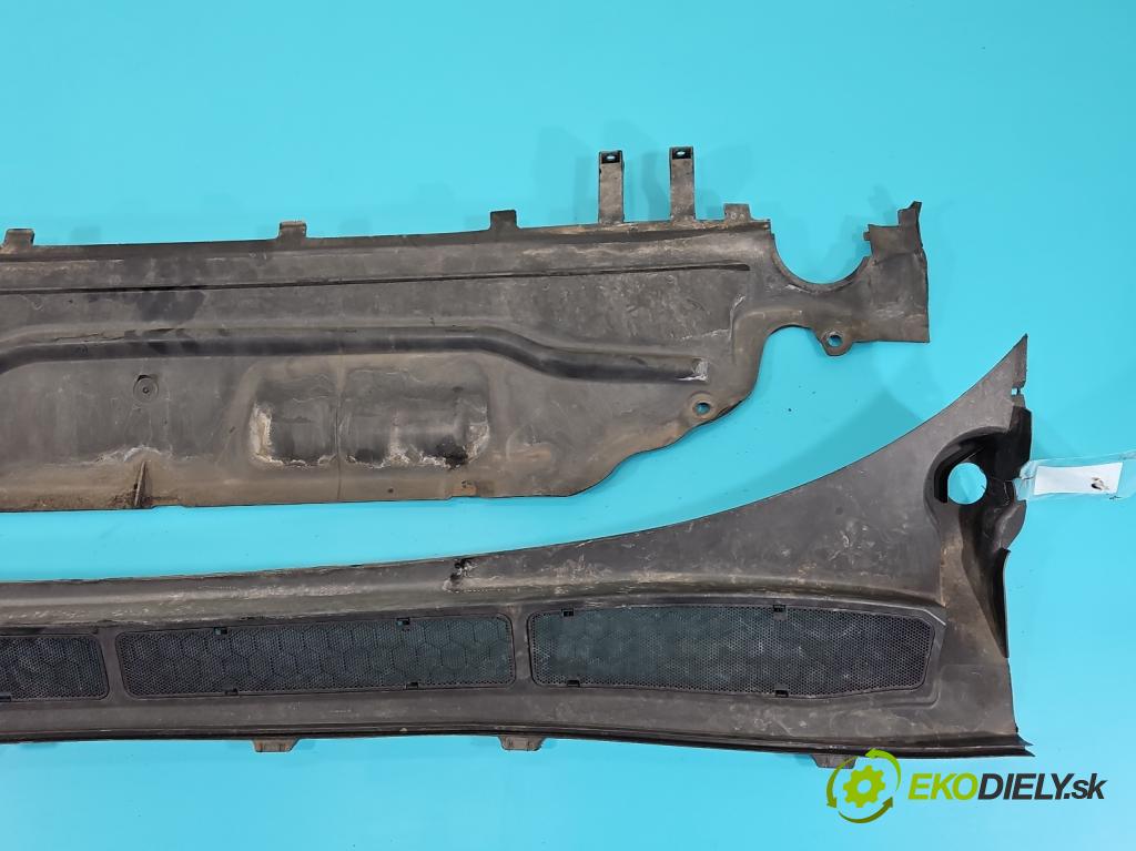 Ford S-max 2.5 T 20V 220KM manual 162 kW 2521 cm3 5- torpédo 6M21-U01628-A (Torpédo (plast pod čelným sklom))